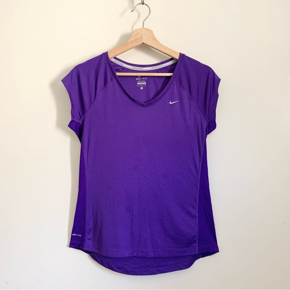 Nike DRI-FIT Purple V-Neck Short Sleeve Athletic Top Medium